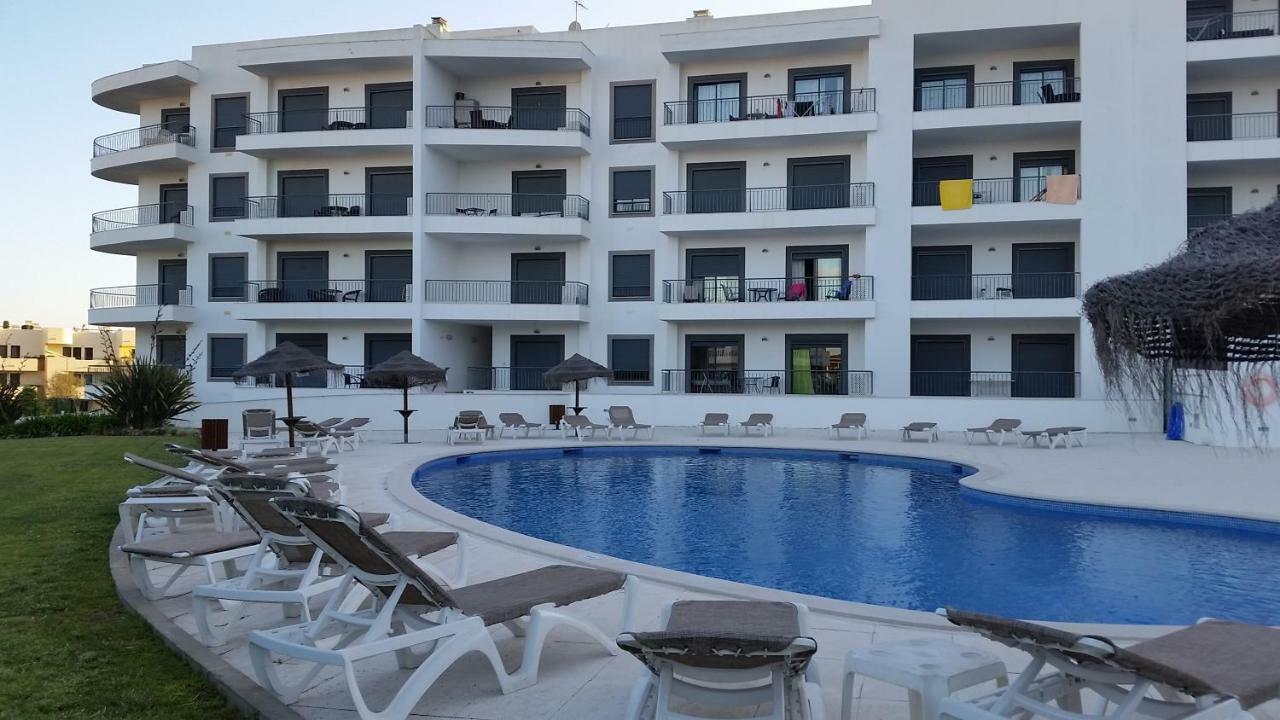 Vista Das Ondas Olhos De Agua Albufeira Luaran gambar